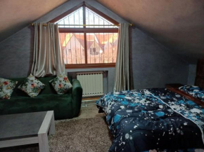 Lovely & Cozy Self-Contained Studio Apartment For 2 Guests Apt No 3